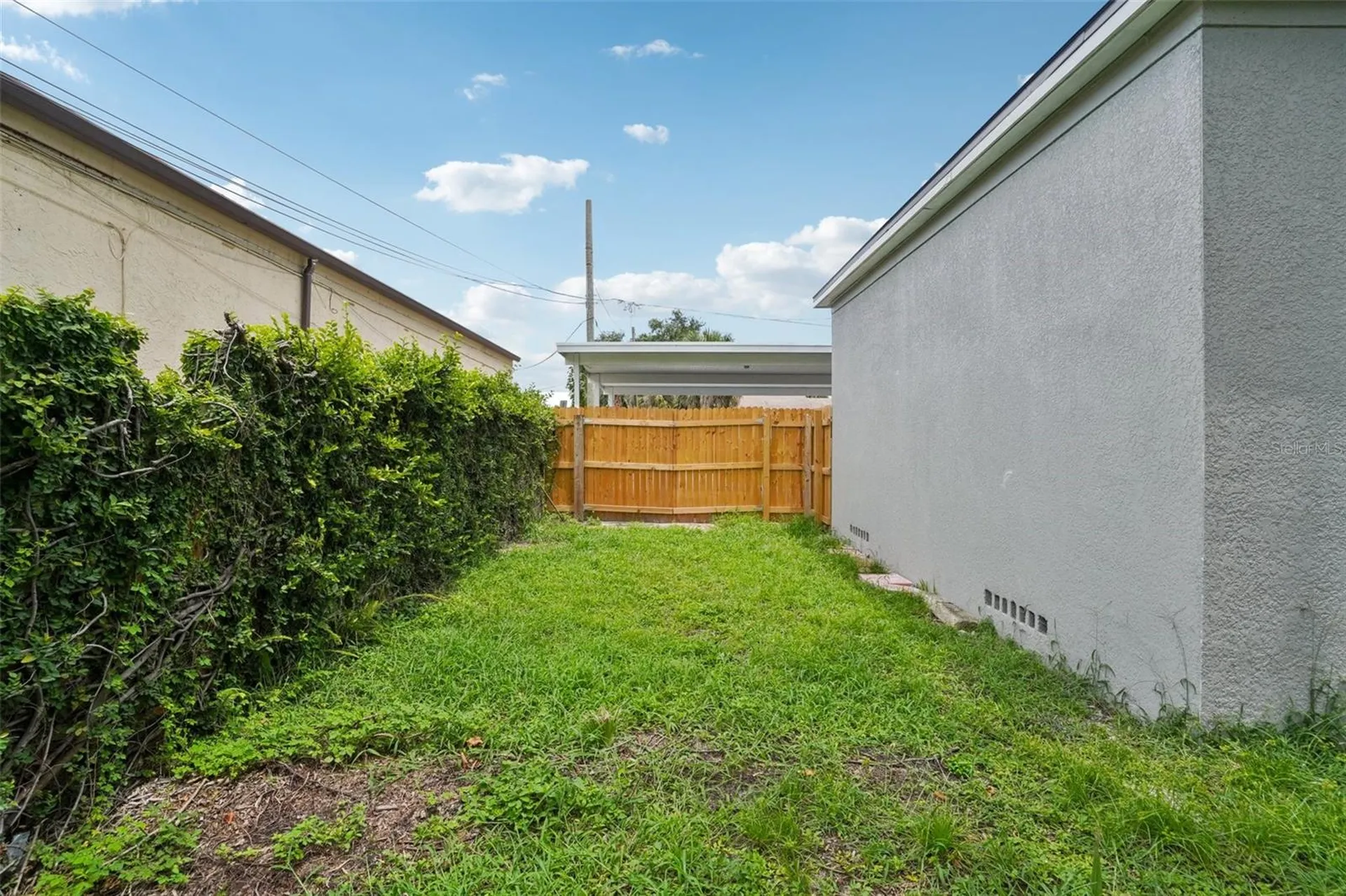 3710 W Griflow Street Tampa FL 33629