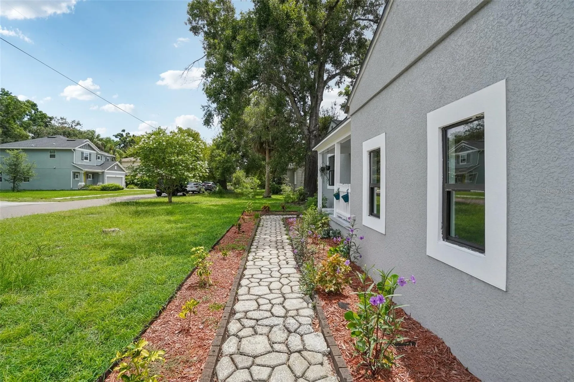 3710 W Griflow Street Tampa FL 33629