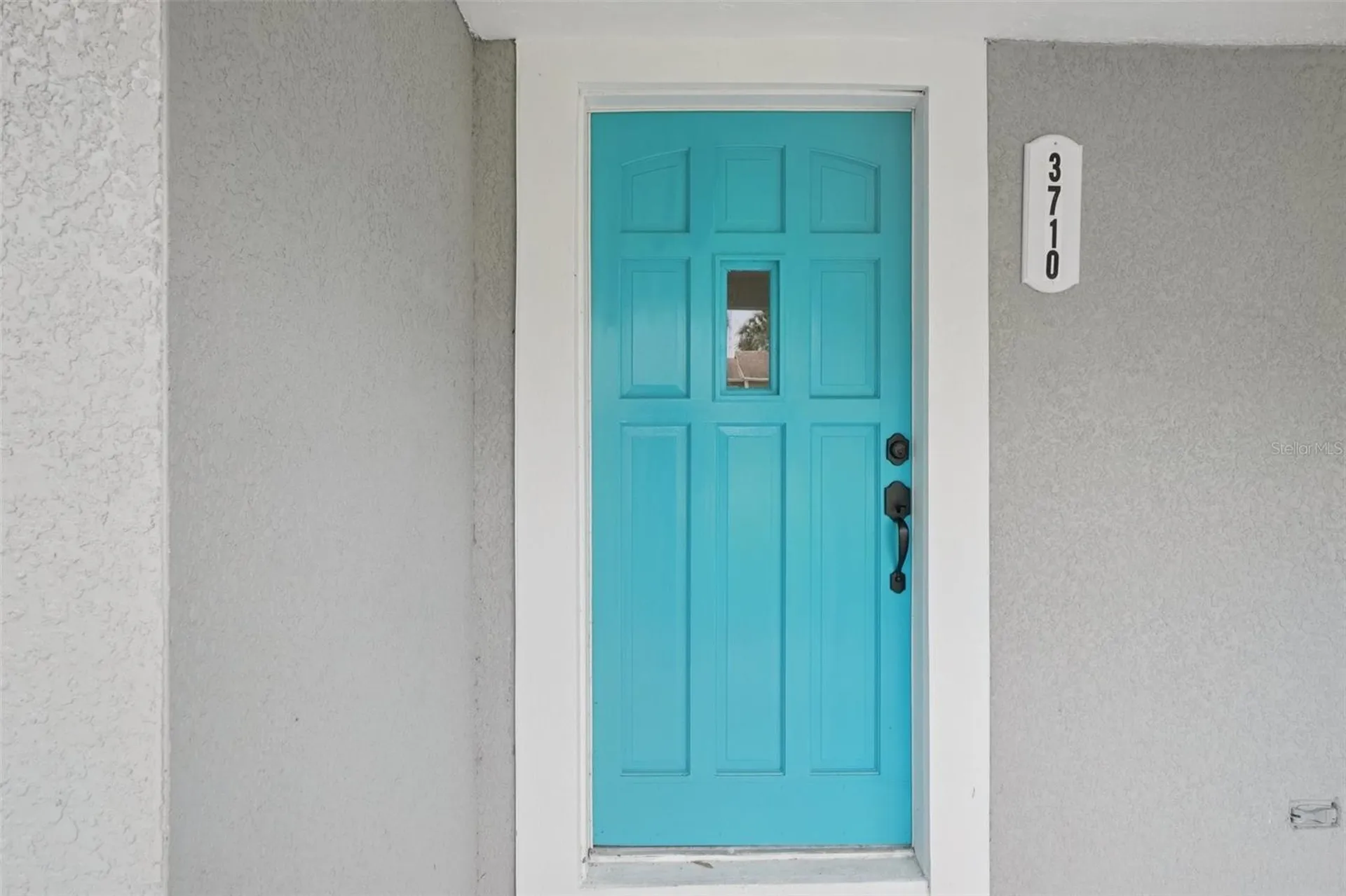 3710 W Griflow Street Tampa FL 33629