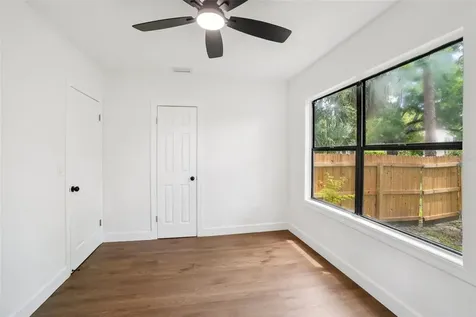 3710 W Griflow Street Tampa FL 33629