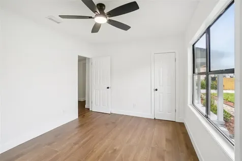 3710 W Griflow Street Tampa FL 33629