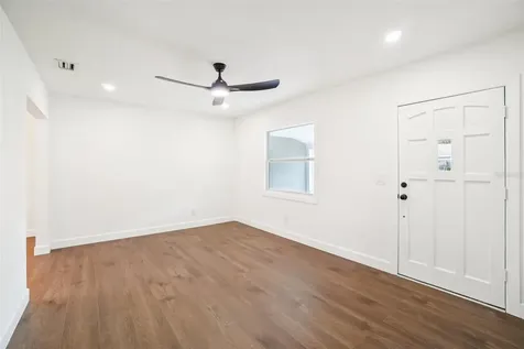 3710 W Griflow Street Tampa FL 33629