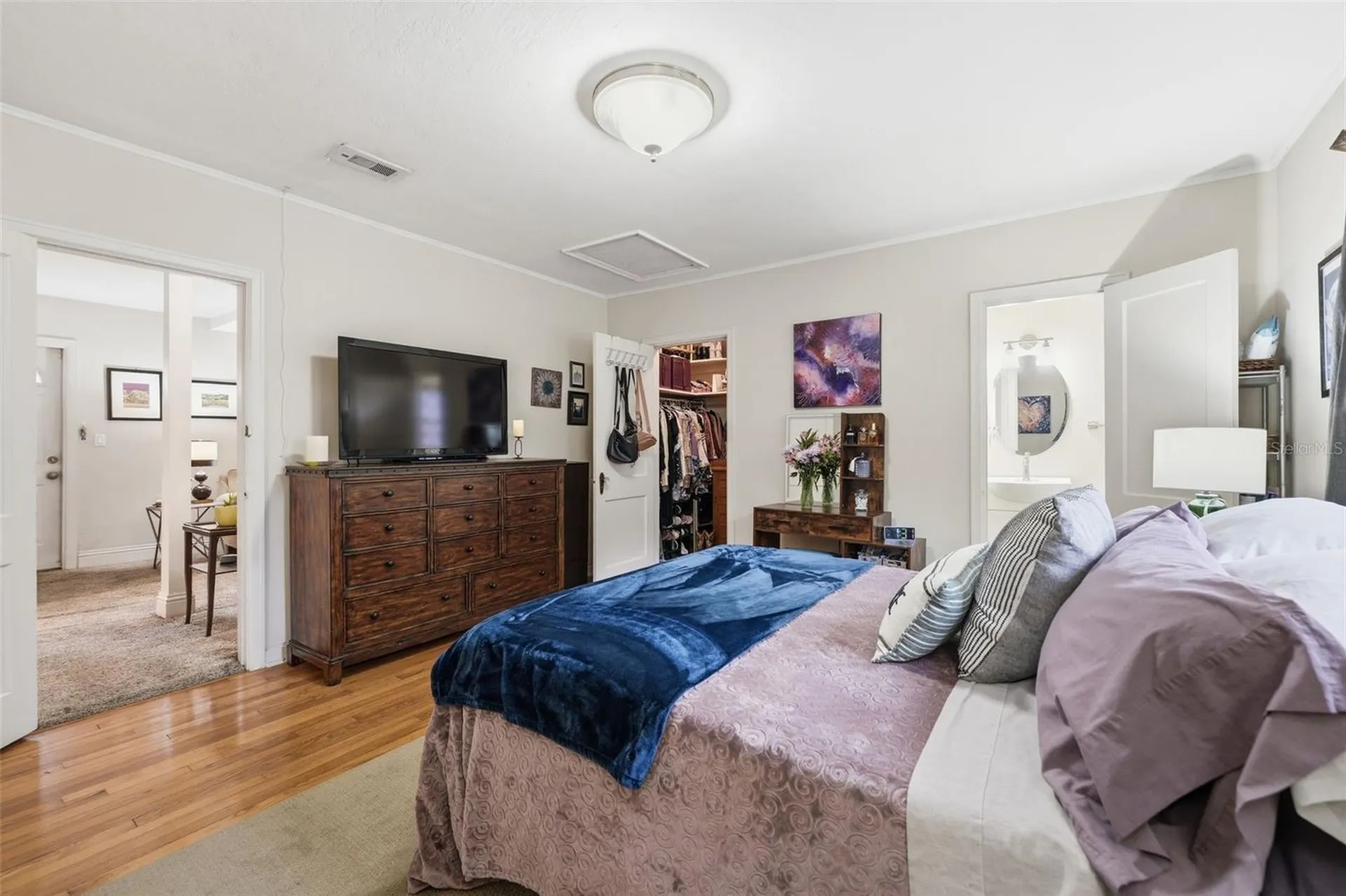 1642 Hillcrest Street Orlando FL 32803