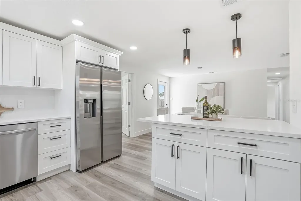 1004 Idlebriar Way Tarpon Springs FL 34689