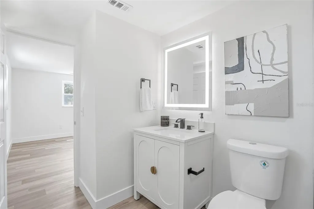 1004 Idlebriar Way Tarpon Springs FL 34689