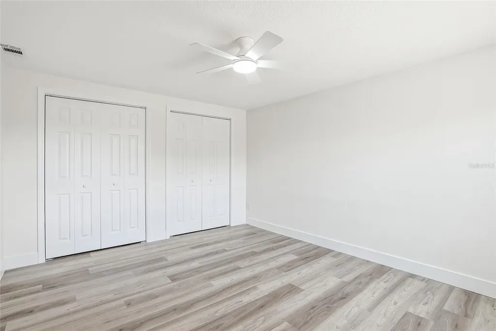 1004 Idlebriar Way Tarpon Springs FL 34689