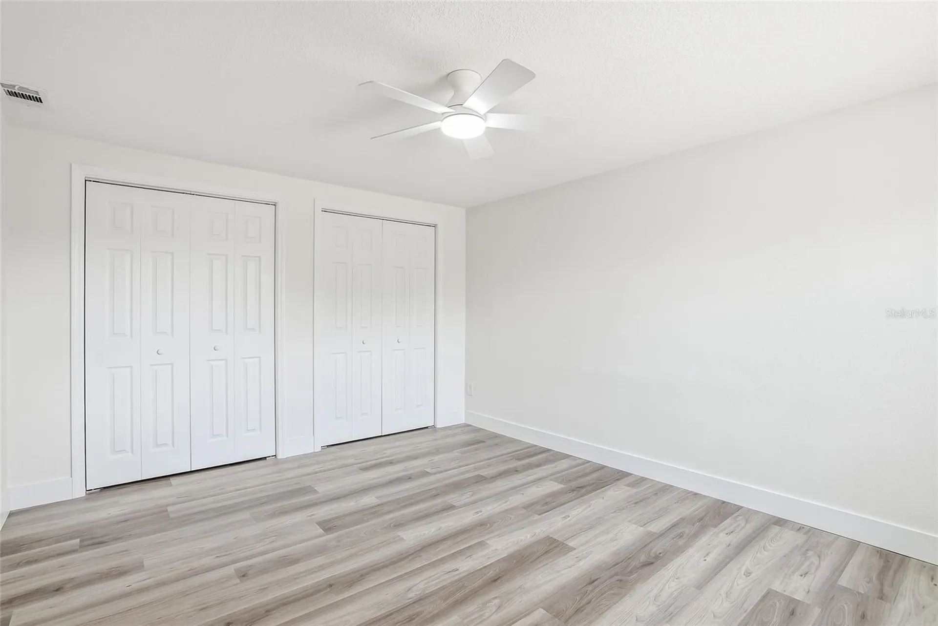 1004 Idlebriar Way Tarpon Springs FL 34689