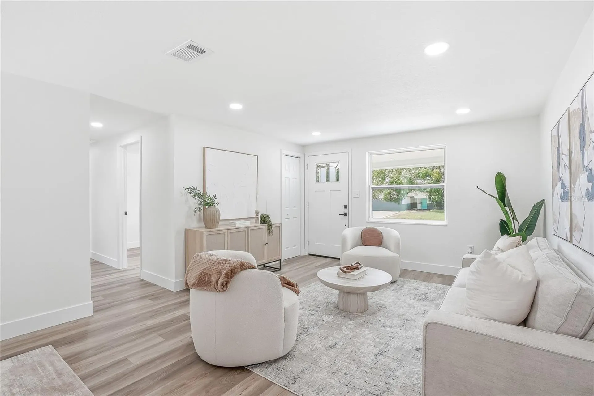 1004 Idlebriar Way Tarpon Springs FL 34689