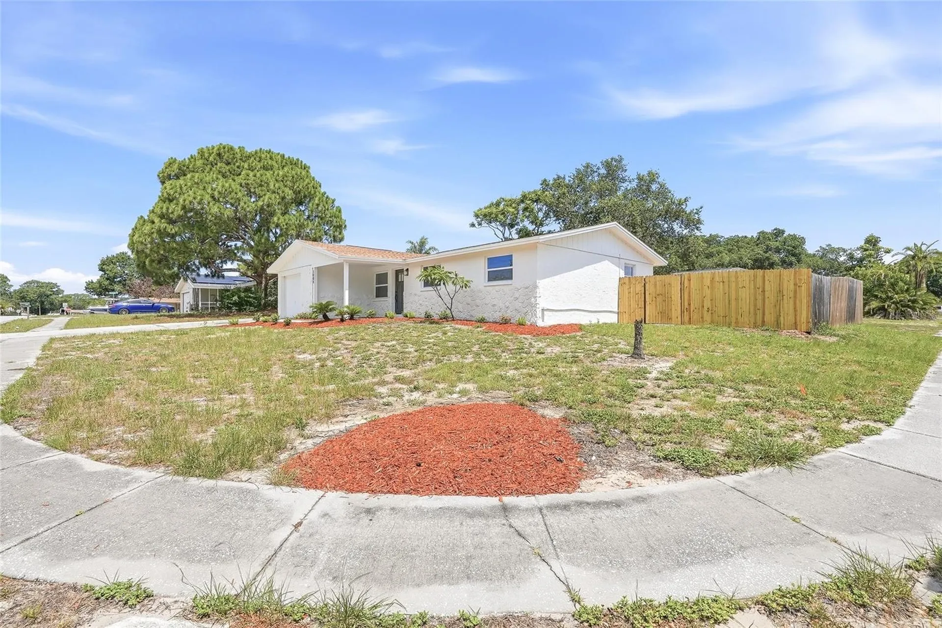 1004 Idlebriar Way Tarpon Springs FL 34689