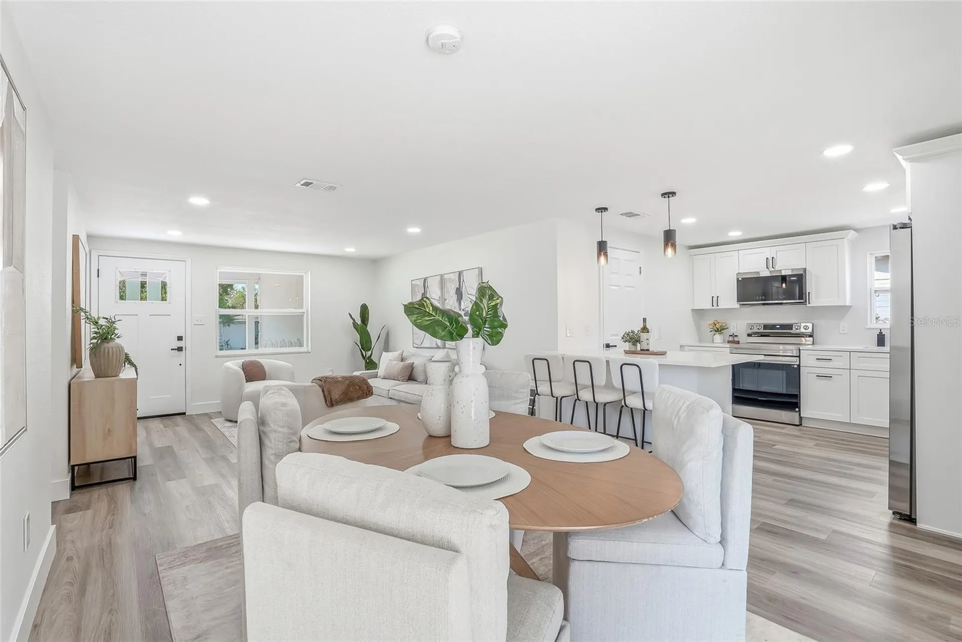 1004 Idlebriar Way Tarpon Springs FL 34689