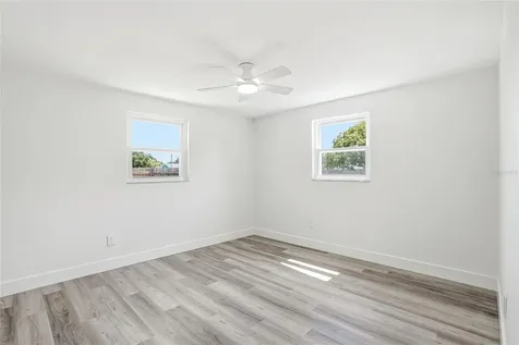 1004 Idlebriar Way Tarpon Springs FL 34689