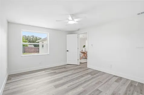 1004 Idlebriar Way Tarpon Springs FL 34689