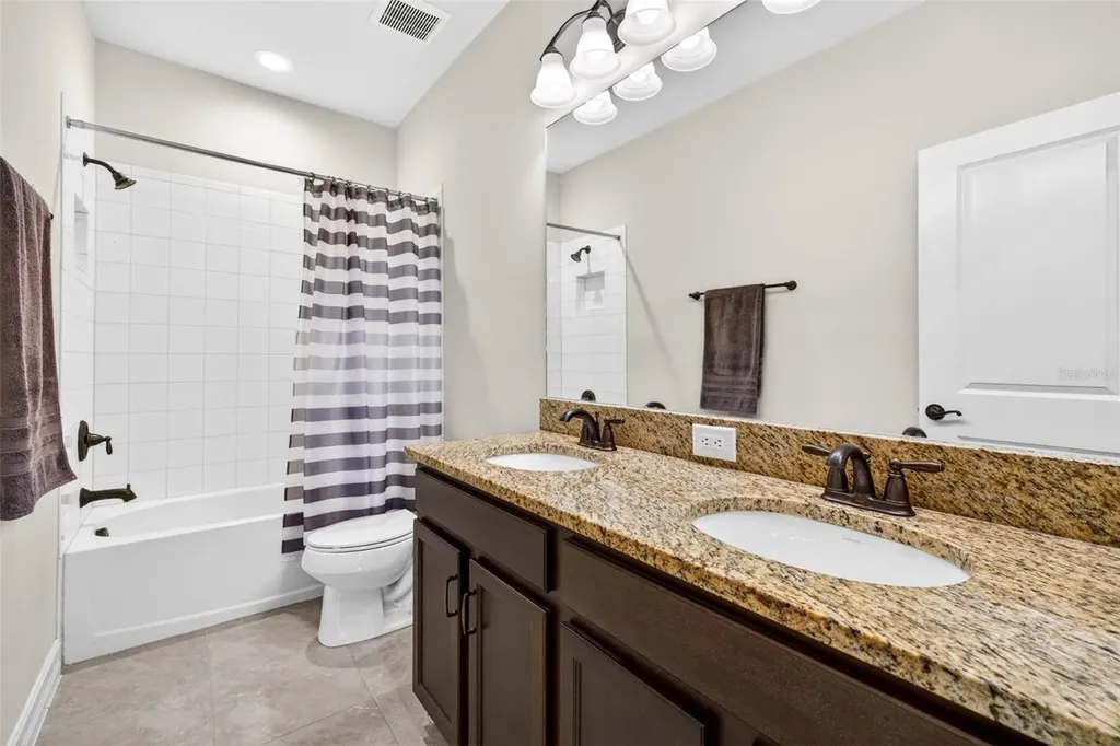 7109 Bay Laurel Wesley Chapel FL 33545