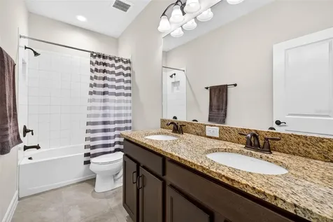 7109 Bay Laurel Wesley Chapel FL 33545