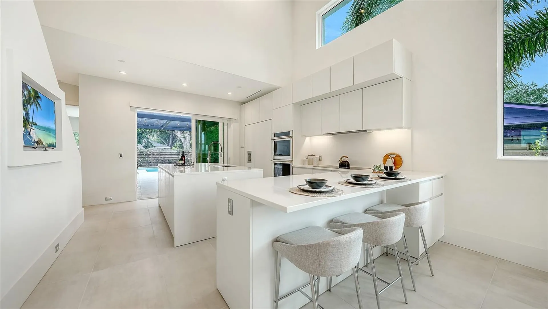 2138 Hawthorne Street Sarasota FL 34239