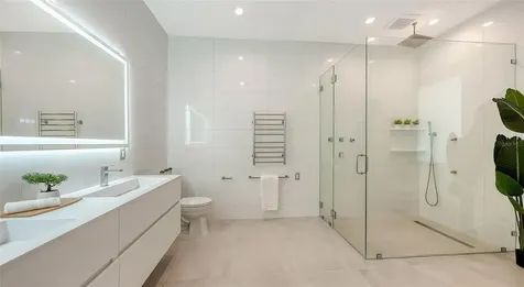 2138 Hawthorne Street Sarasota FL 34239