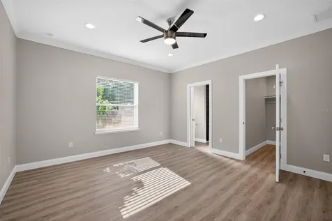 7977 49th Avenue N St Petersburg FL 33709