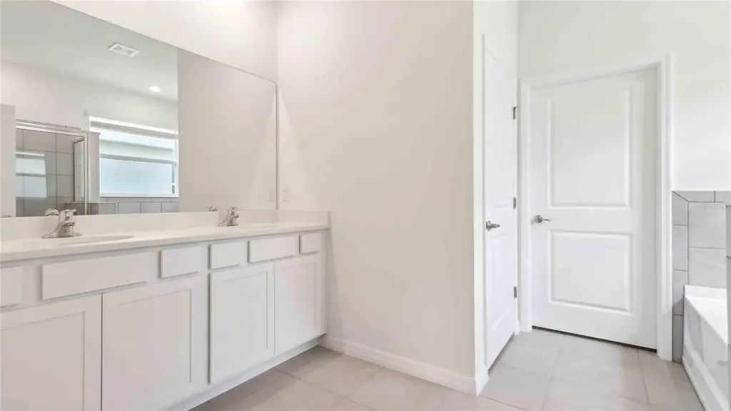 3050 Canopy Oak Boulevard Wildwood FL 34785