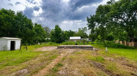 27729 Luella Avenue Paisley FL 32767