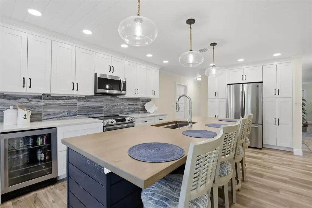 707 Beverly Road Venice FL 34293