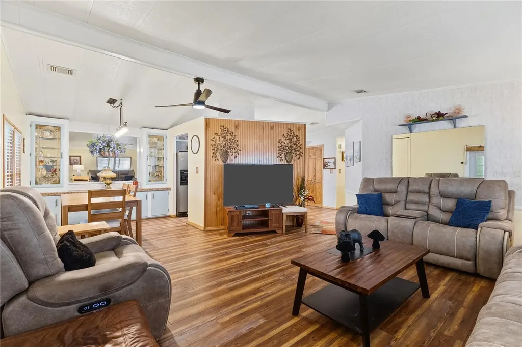 713 Tangerine Woods Boulevard Englewood FL 34223