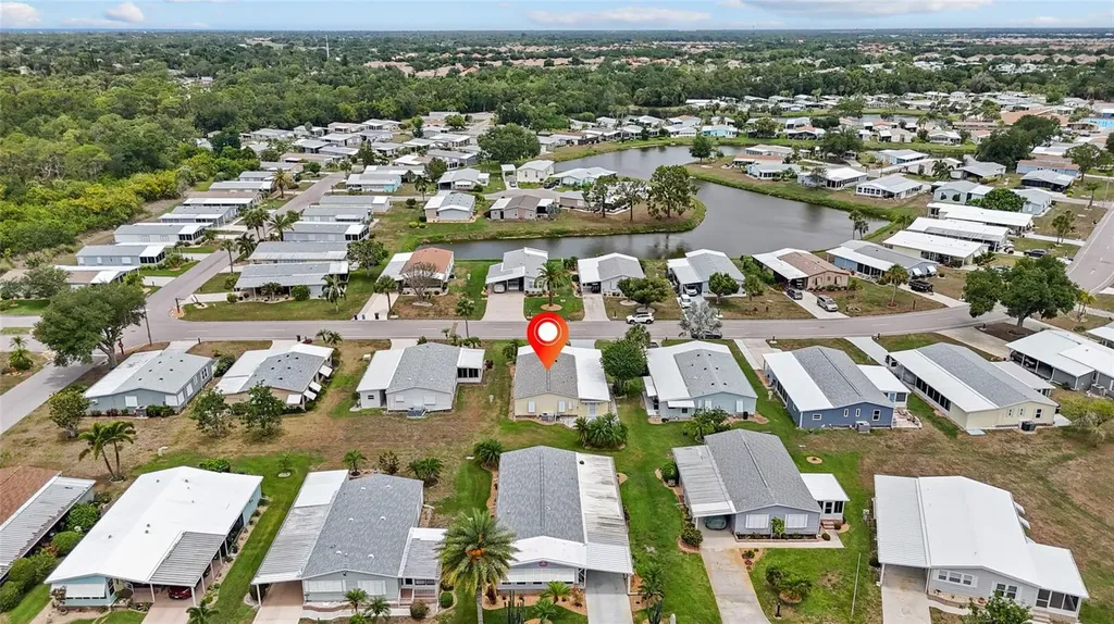 713 Tangerine Woods Boulevard Englewood FL 34223