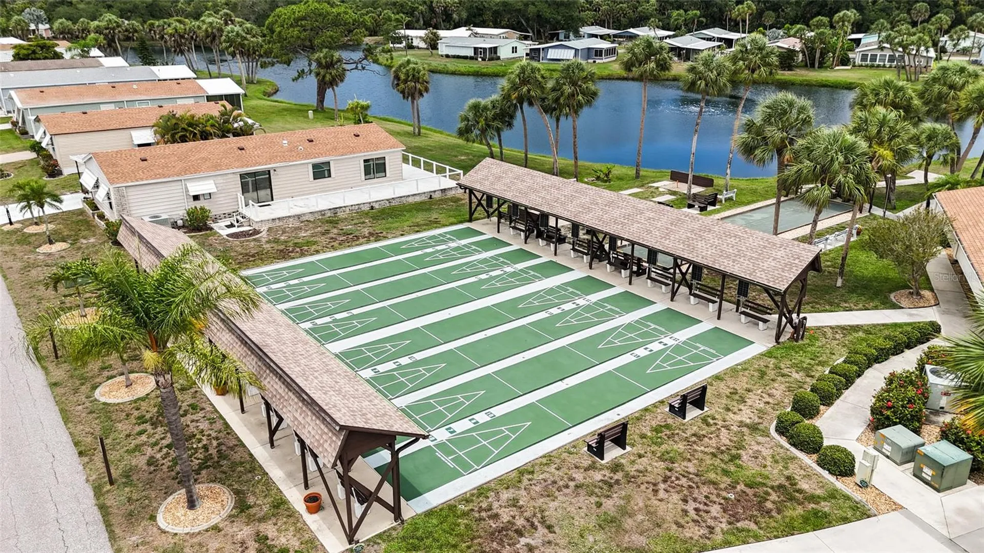 713 Tangerine Woods Boulevard Englewood FL 34223