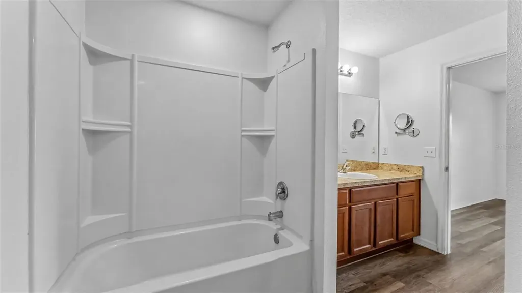 800 Woodlark Drive Haines City FL 33844