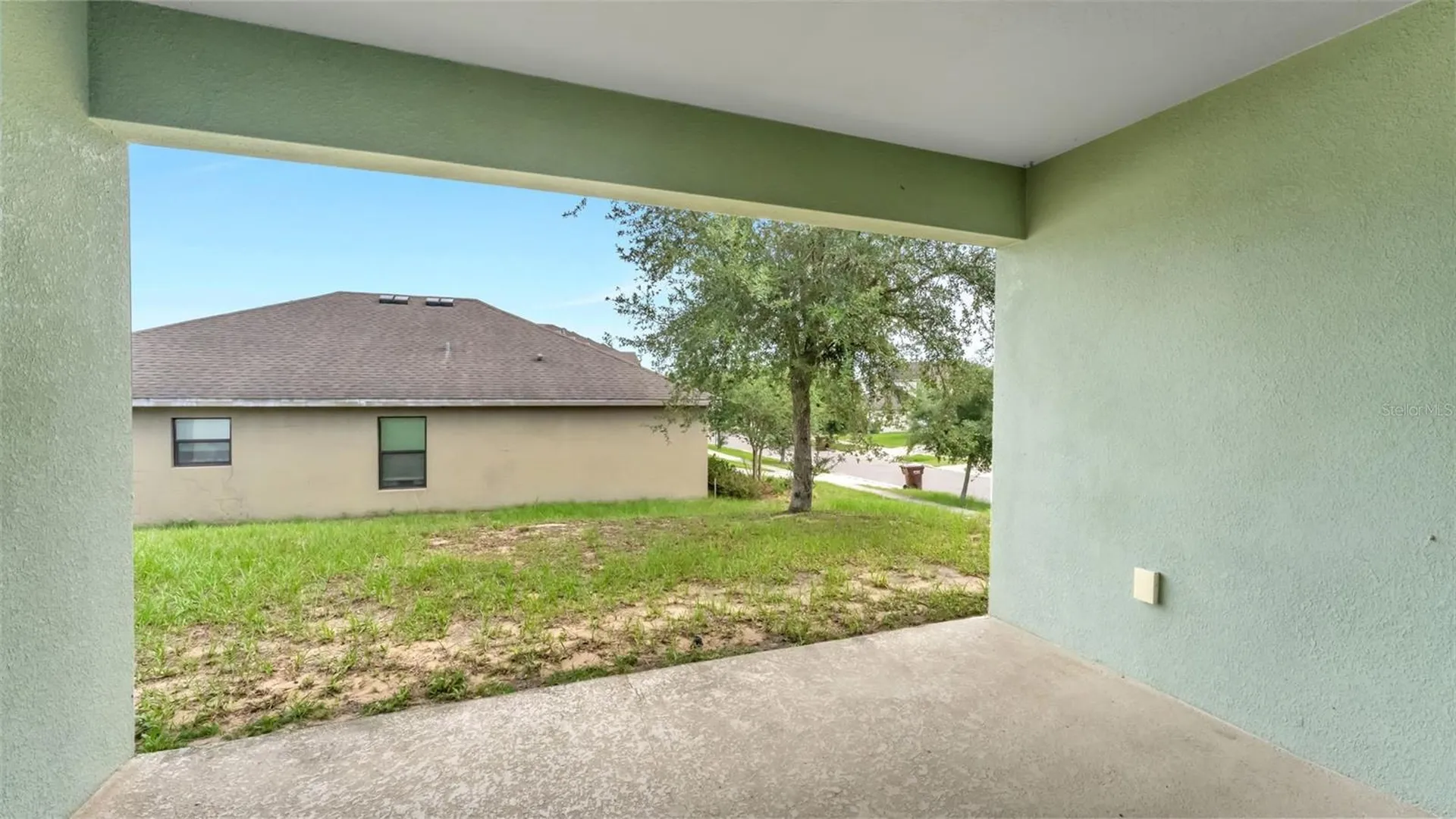 800 Woodlark Drive Haines City FL 33844
