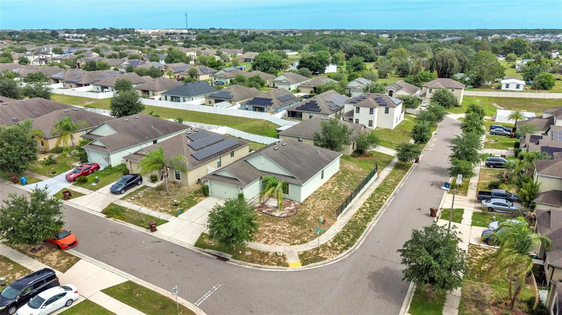 800 Woodlark Drive Haines City FL 33844
