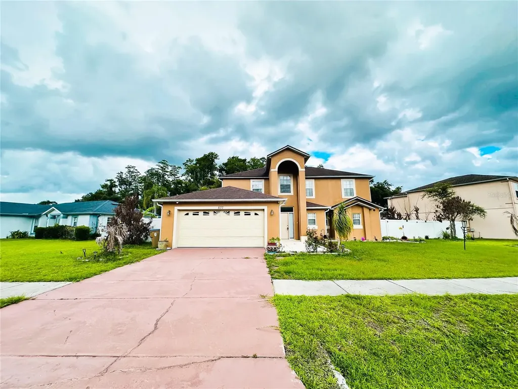 577 Pinehurst Cove Kissimmee FL 34758