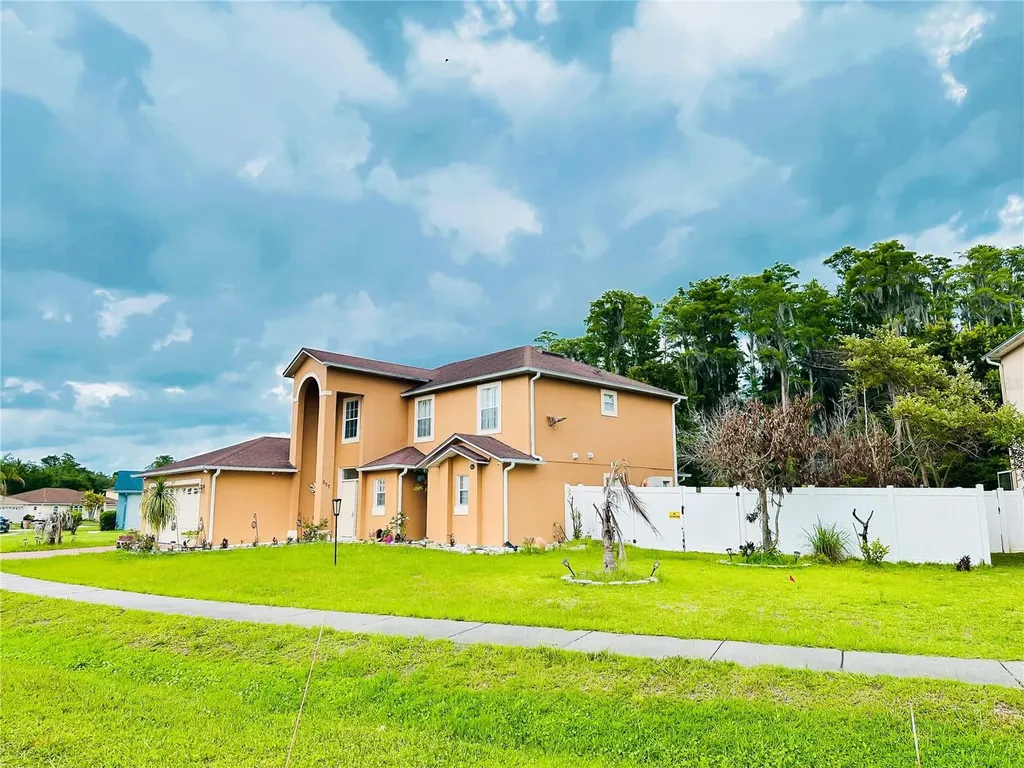 577 Pinehurst Cove Kissimmee FL 34758