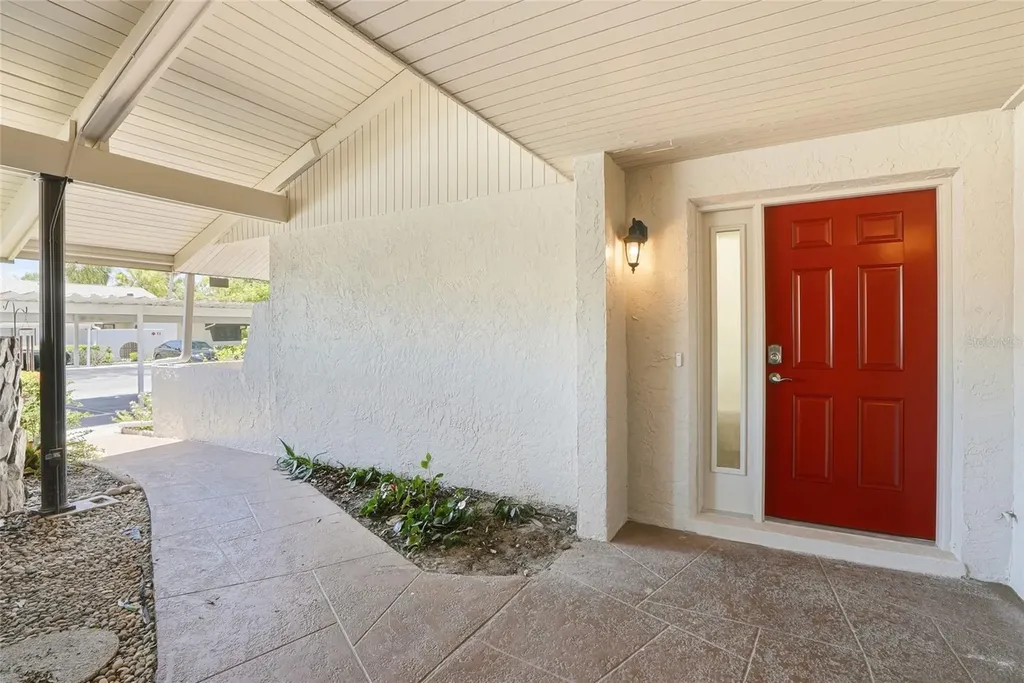 1208 14th Circle SE Largo FL 33771