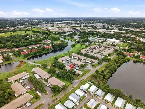 1208 14th Circle SE Largo FL 33771