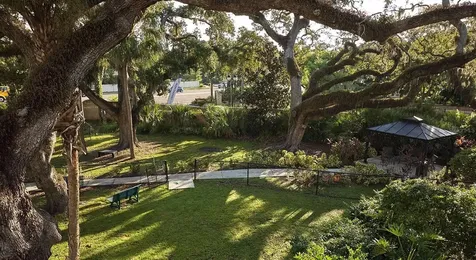 4 Maggie Lane Sarasota FL 34232