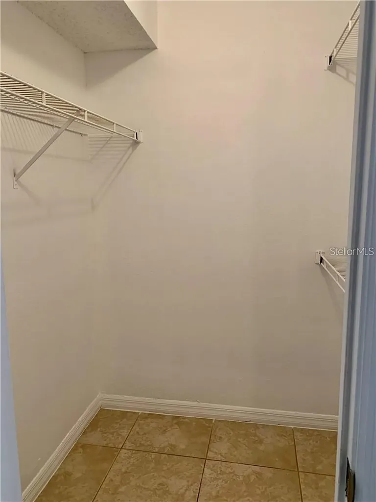 4536 Commander Drive Orlando FL 32822