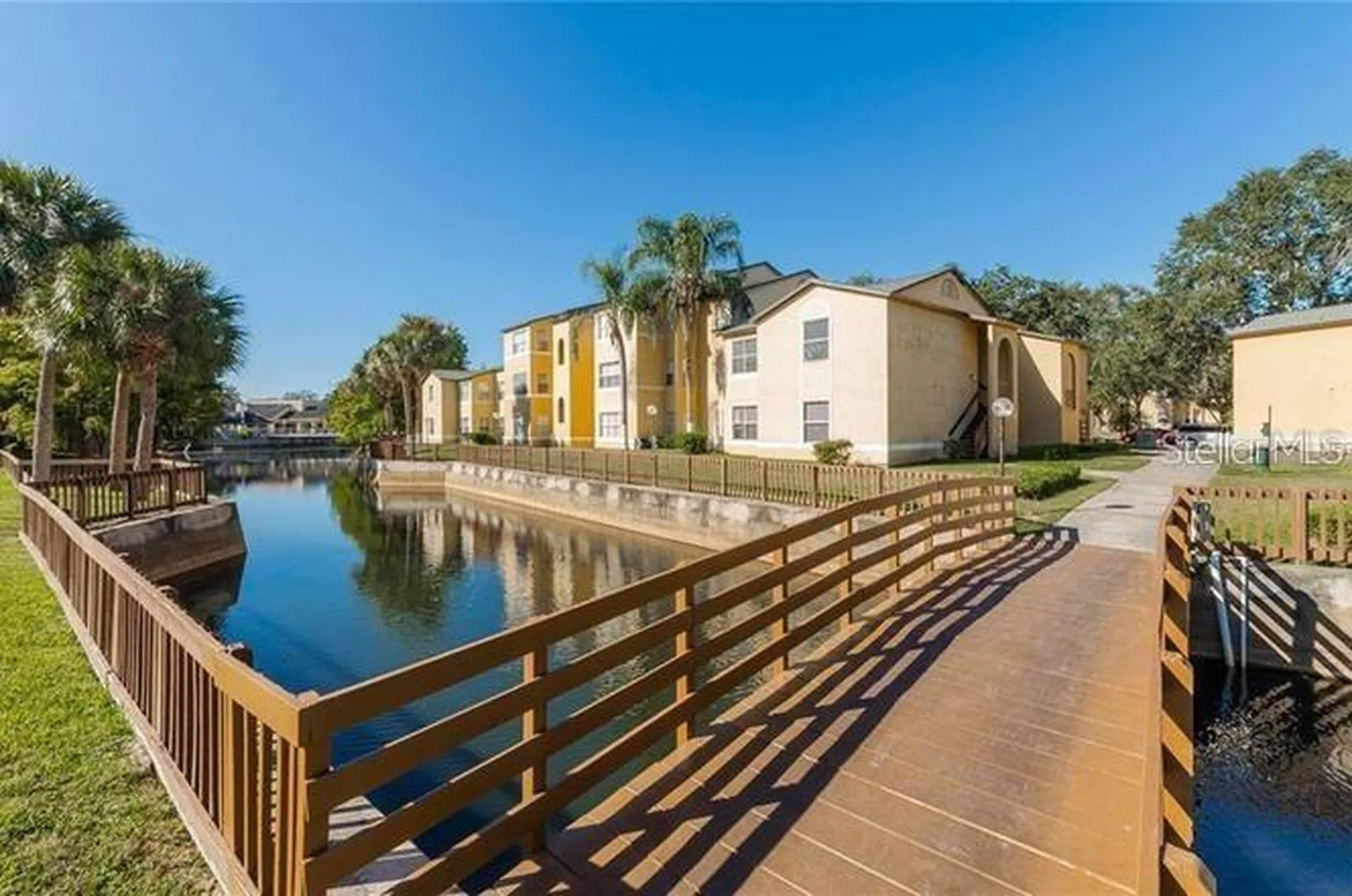 4536 Commander Drive Orlando FL 32822