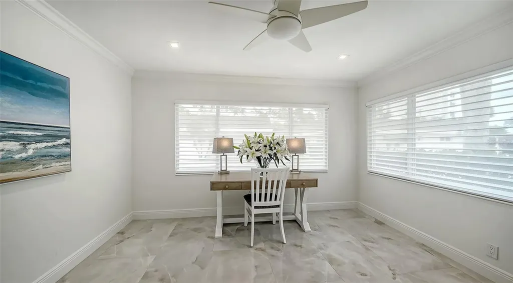 1900 Benjamin Franklin Drive Sarasota FL 34236