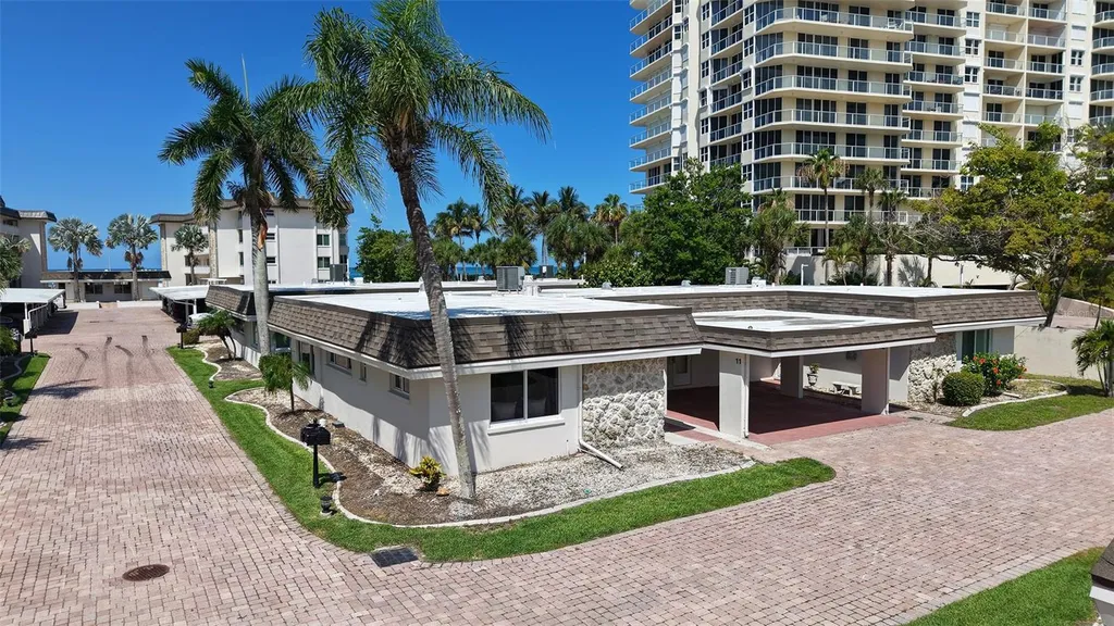 1900 Benjamin Franklin Drive Sarasota FL 34236