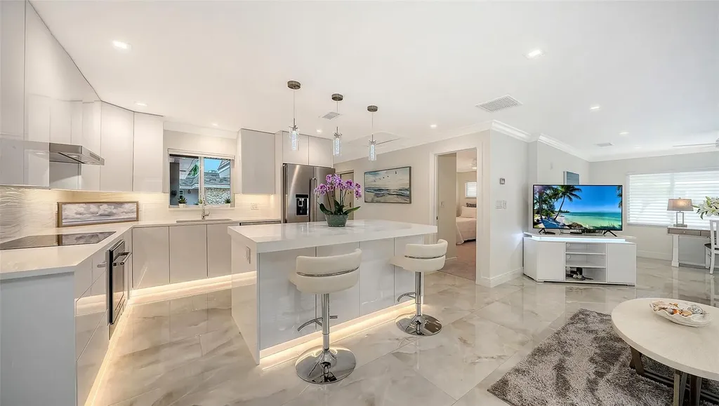 1900 Benjamin Franklin Drive Sarasota FL 34236