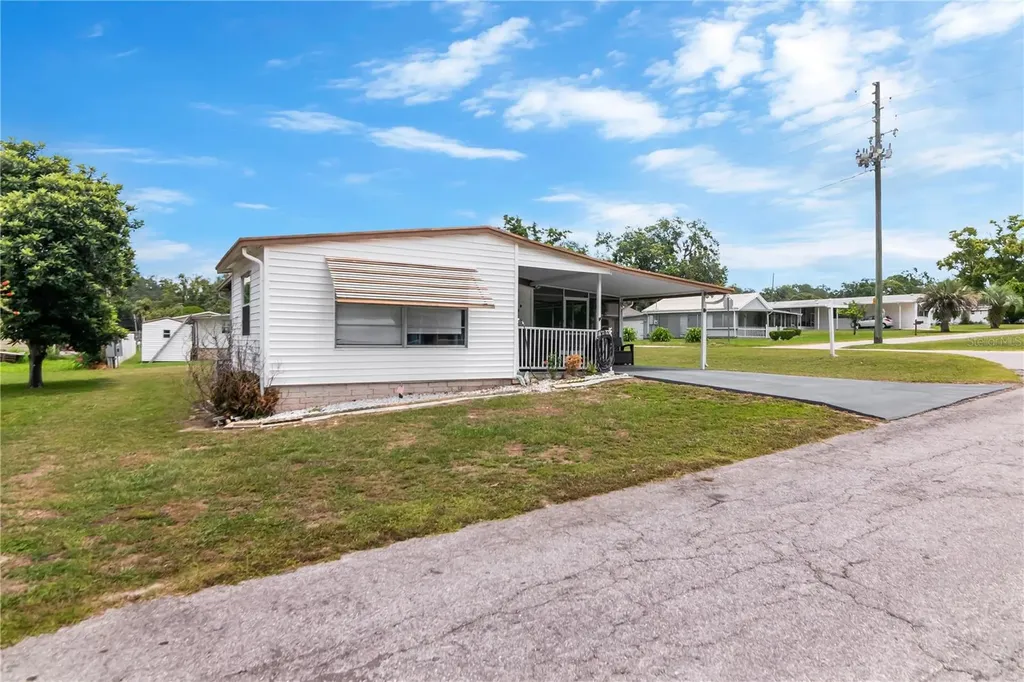 39219 Ola Avenue Zephyrhills FL 33542