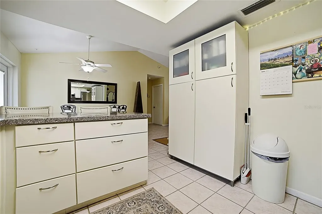 2091 N Hyde Drive Deltona FL 32738