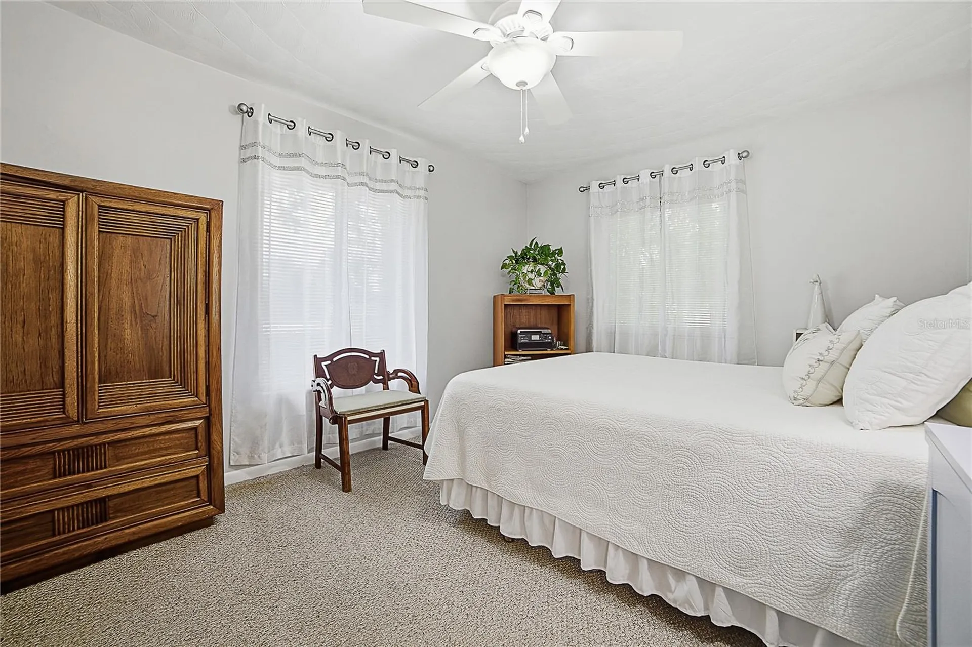 2091 N Hyde Drive Deltona FL 32738