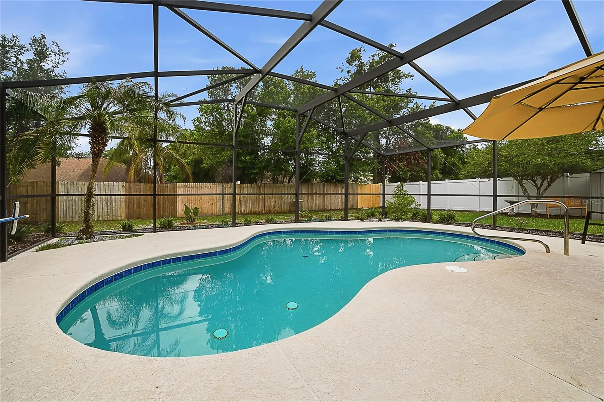 2091 N Hyde Drive Deltona FL 32738