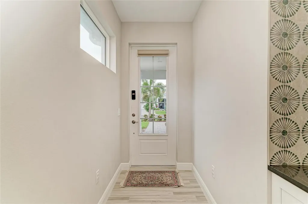 1079 Waterline Court Sarasota FL 34240
