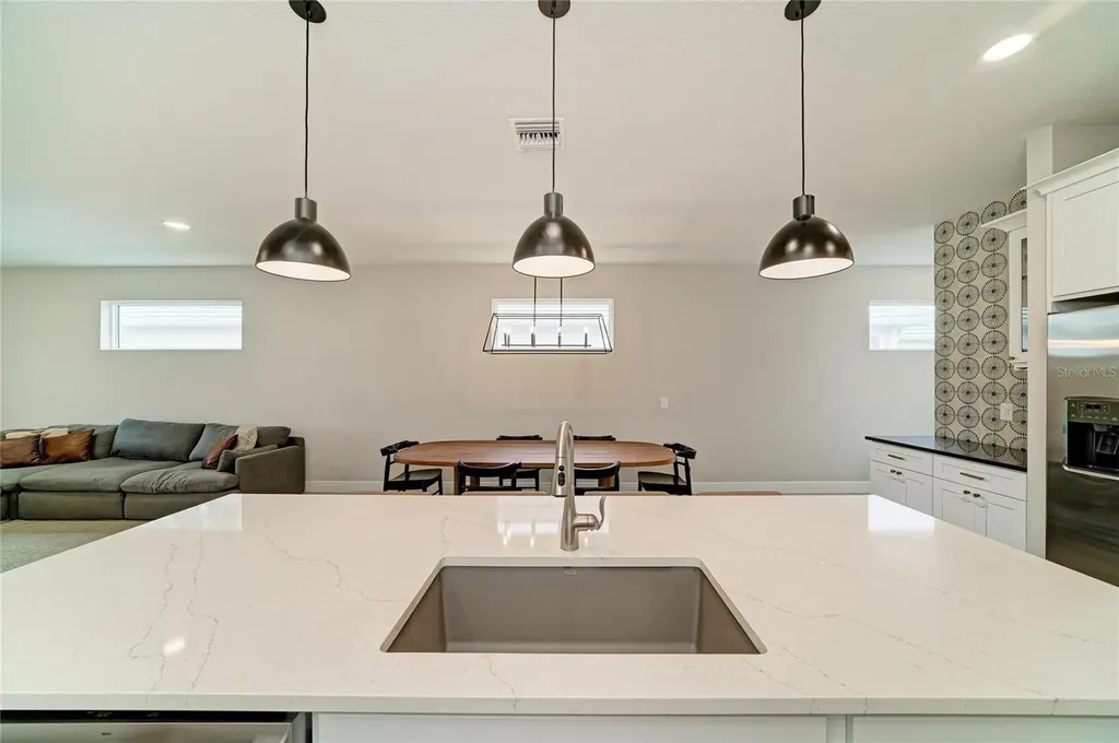 1079 Waterline Court Sarasota FL 34240