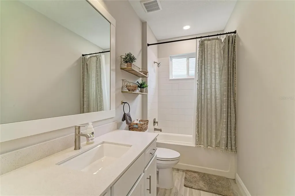 1079 Waterline Court Sarasota FL 34240
