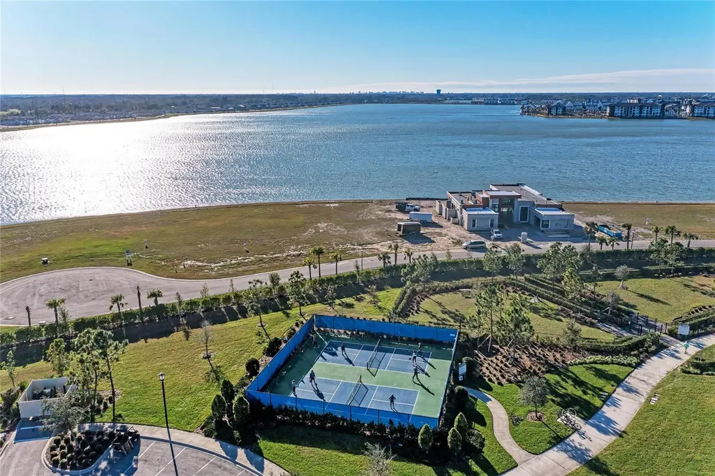 1079 Waterline Court Sarasota FL 34240