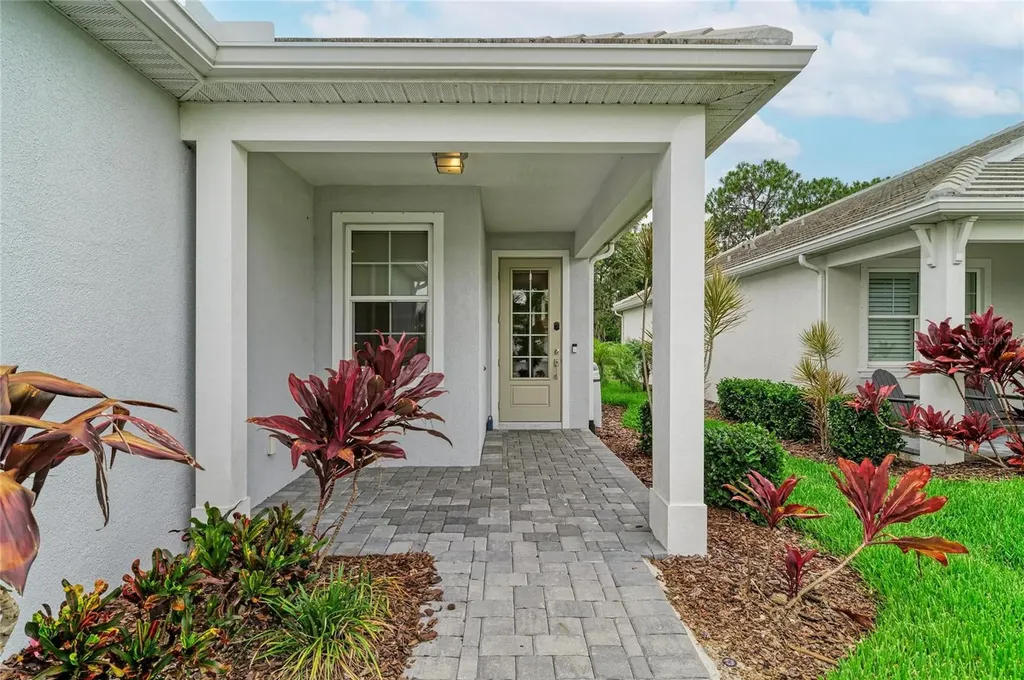 1079 Waterline Court Sarasota FL 34240