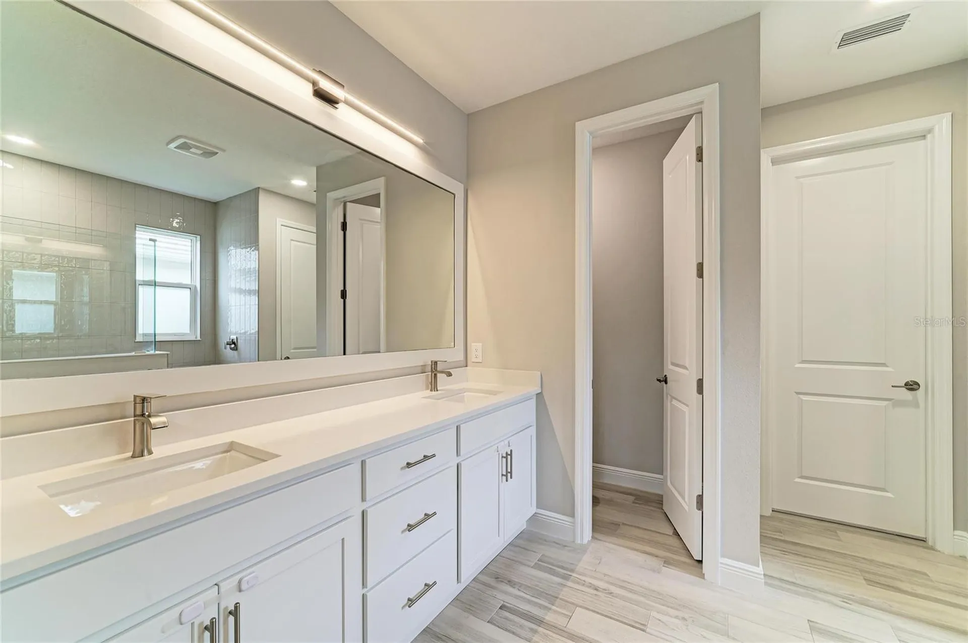 1079 Waterline Court Sarasota FL 34240